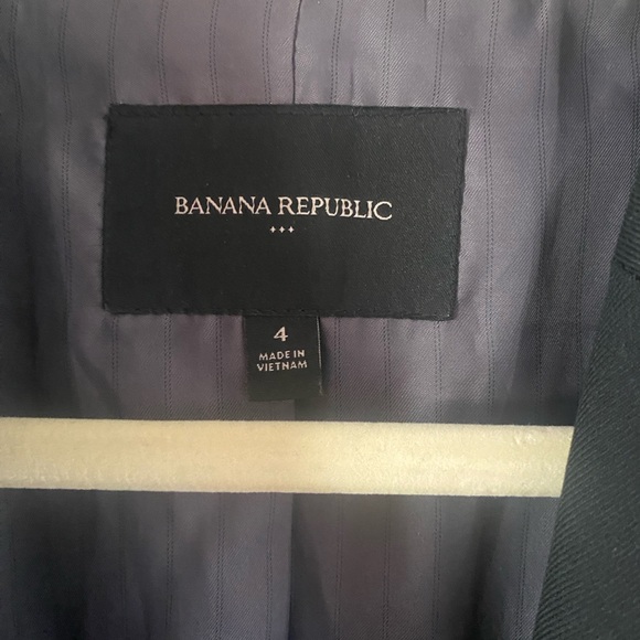Banana Republic Womens Single Breasted Black Blazer size 4 office workwear - Picture 3 of 6